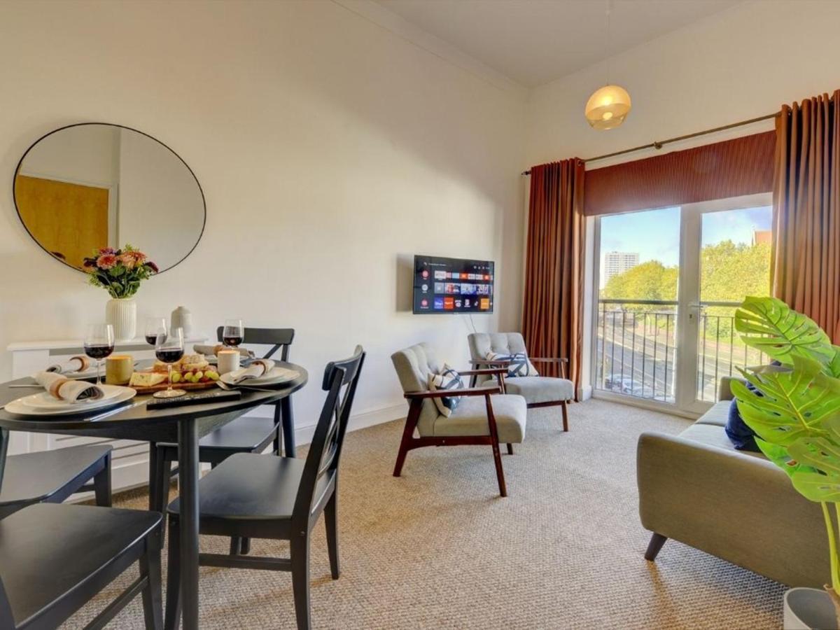 The Clement Apartment Stylish Two Bedroom Apartment Very Close To The Birmingham Arena 外观 照片